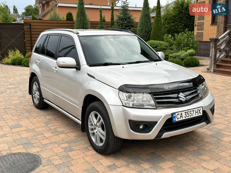 Suzuki Grand vitara (2014)