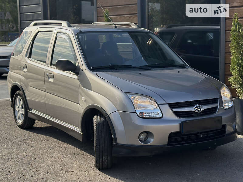 Suzuki Ignis (2003)