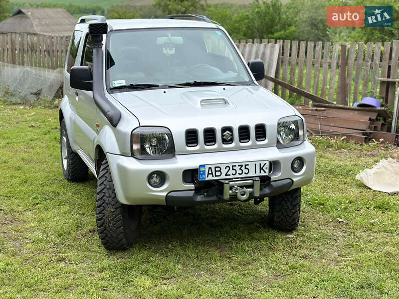 Suzuki Jimny (2005)