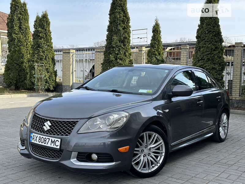 Suzuki Kizashi (2012)