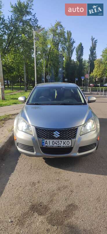 Suzuki Kizashi (2011)