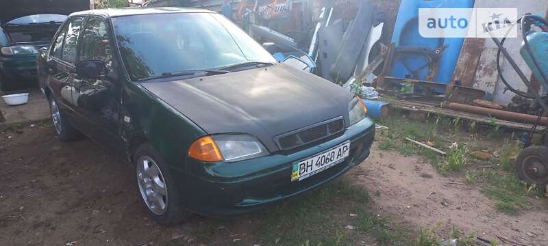 Suzuki Swift (2000)