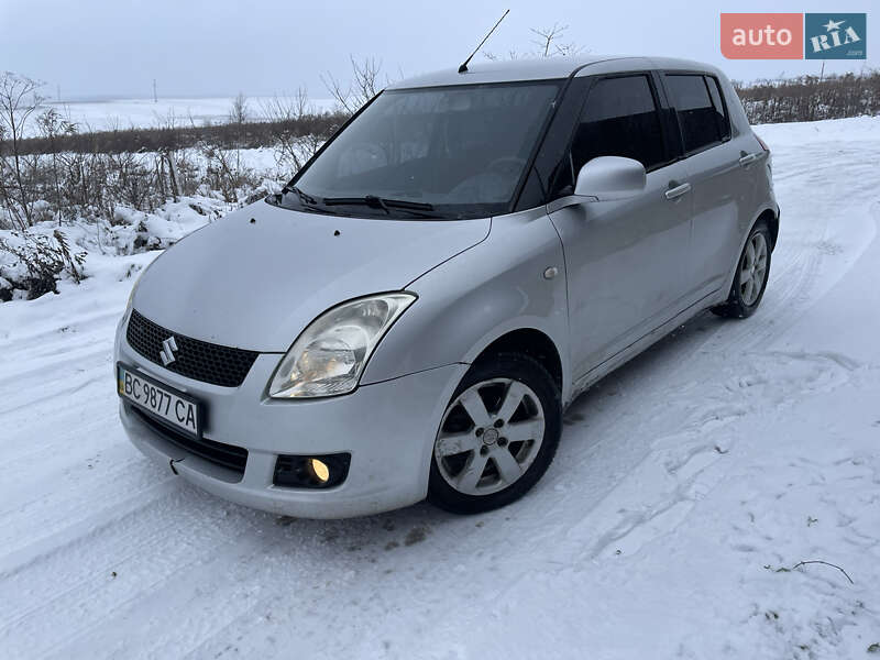 Suzuki Swift (2008)