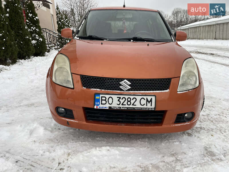 Suzuki Swift (2005)