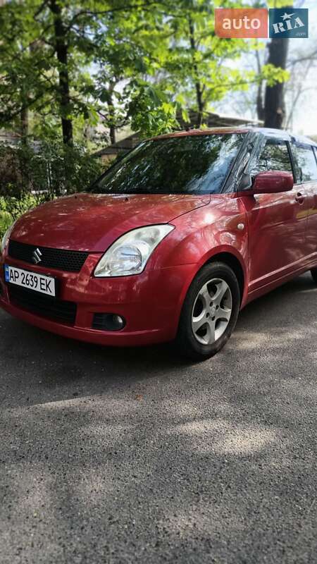 Suzuki Swift (2005)