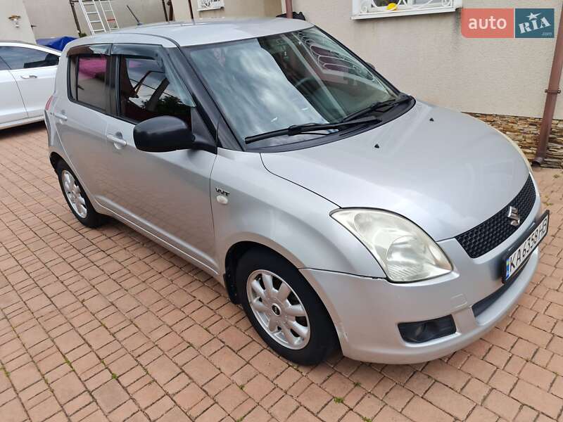 Suzuki Swift (2008)