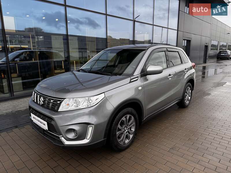 Suzuki Vitara (2021)