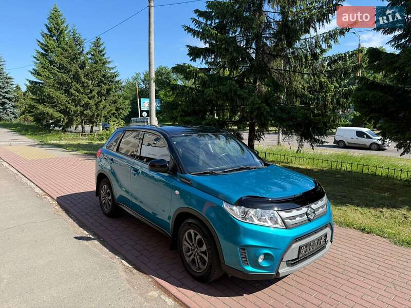 Suzuki Vitara (2015)