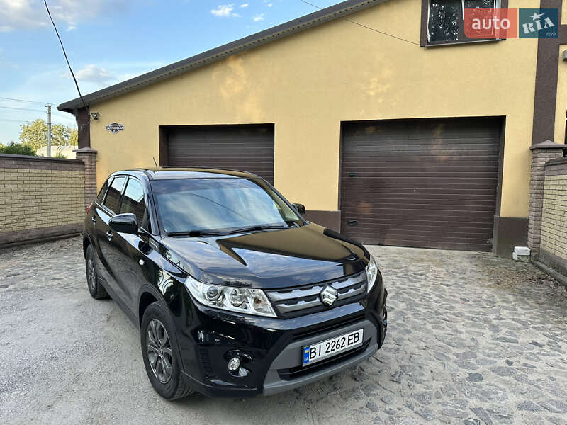 Suzuki Vitara (2015)
