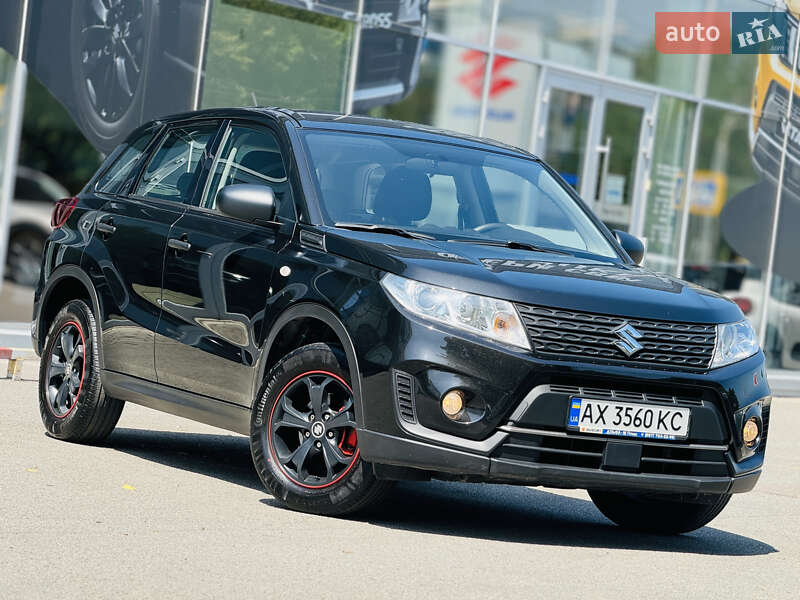 Suzuki Vitara (2021)
