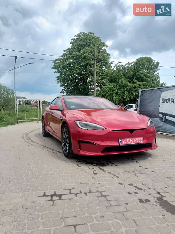 Tesla Model s (2022)