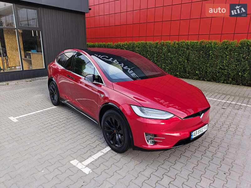 Tesla Model x (2019)