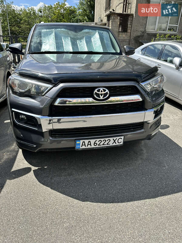 Toyota 4runner (2016)