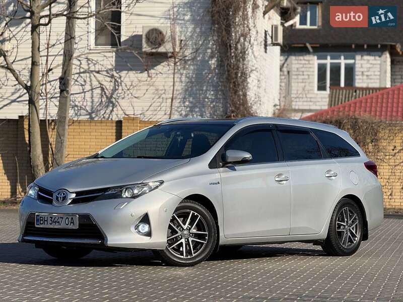 Toyota Auris (2014)