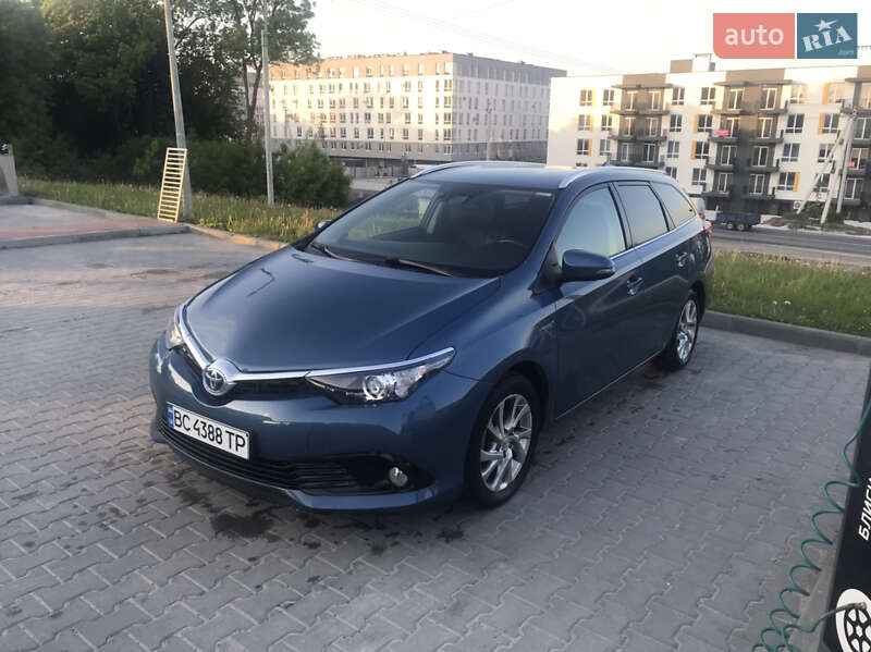 Toyota Auris (2016)