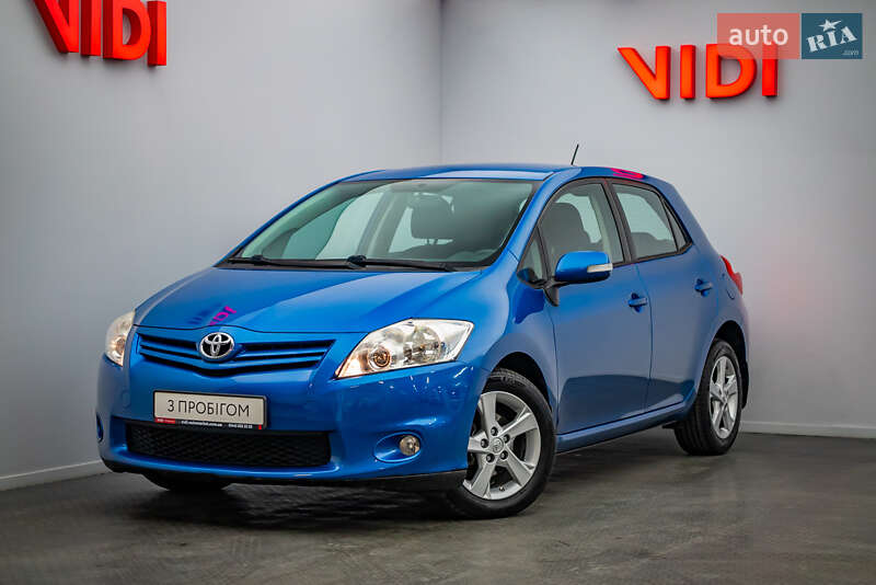 Toyota Auris (2013)