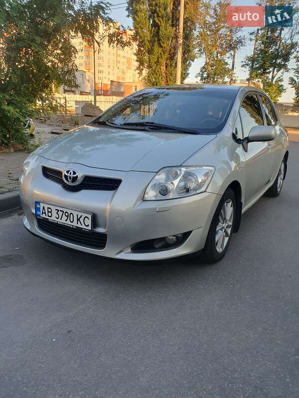 Toyota Auris (2007)