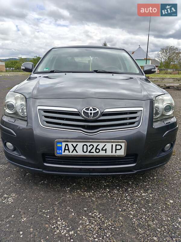 Toyota Avensis (2007)