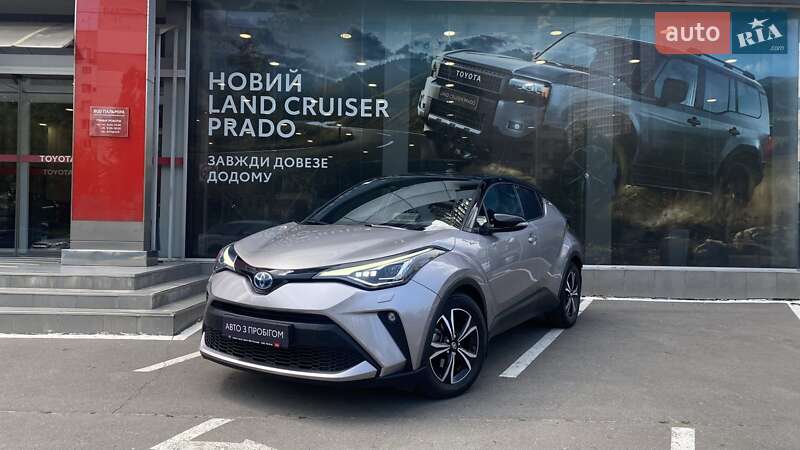 Toyota C-hr (2020)