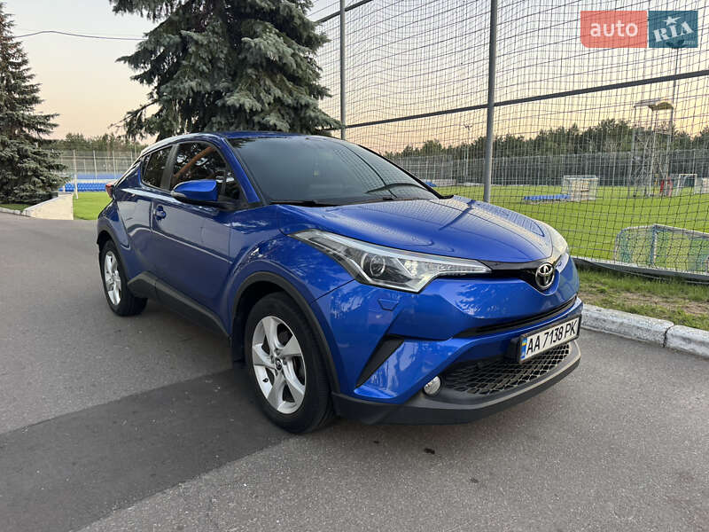Toyota C-hr (2016)