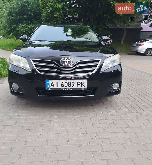 Toyota Camry (2009)