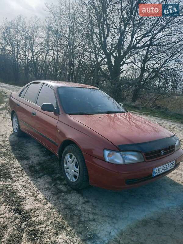 Toyota Carina (1992)