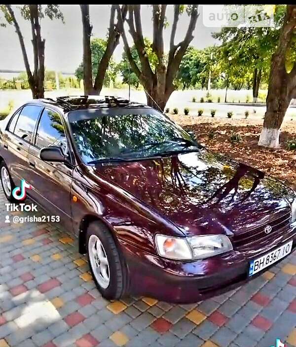 Toyota Carina (1993)