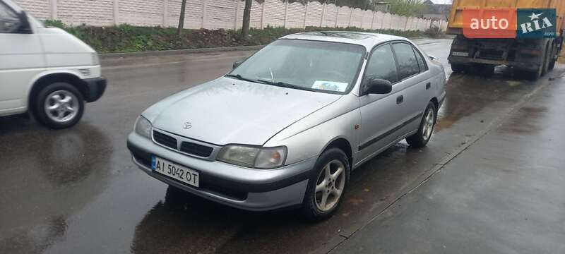 Toyota Carina (1996)