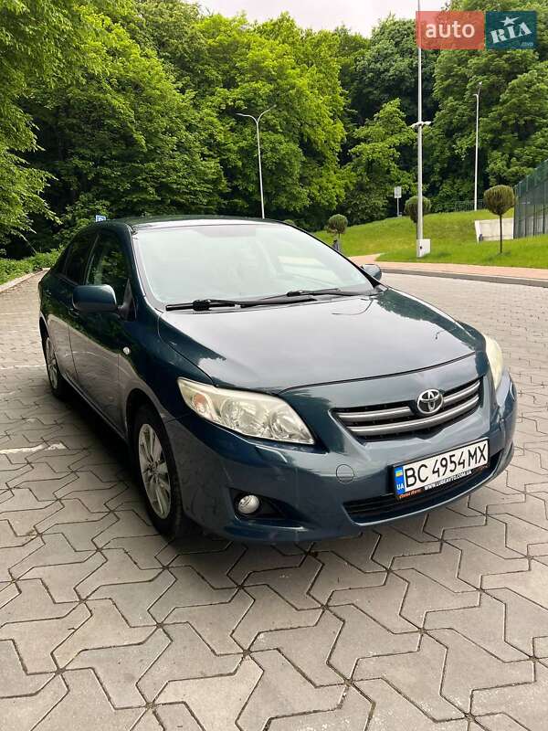 Toyota Corolla (2008)