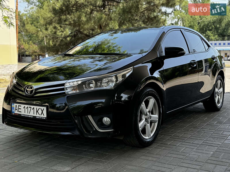 Toyota Corolla (2014)