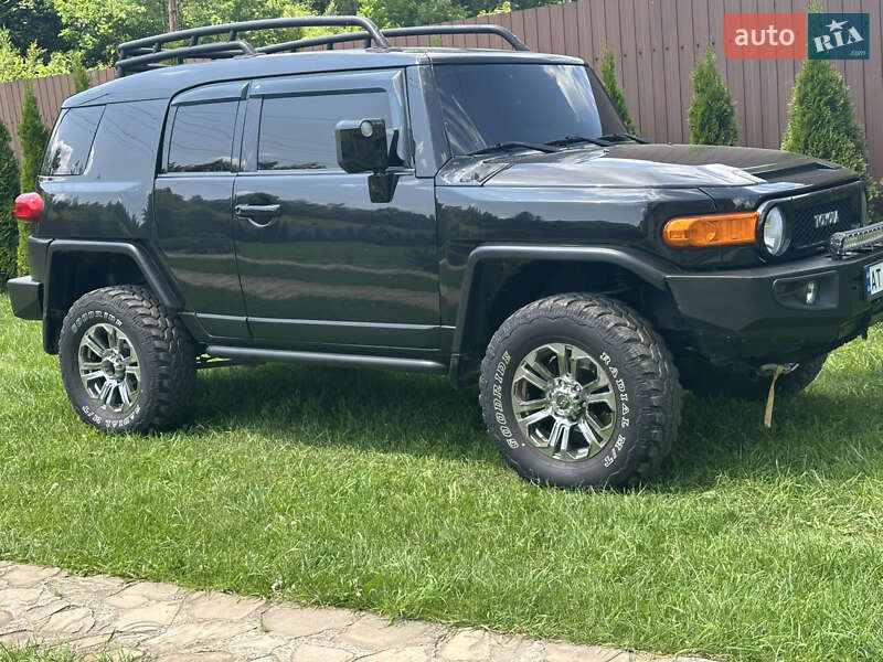 Toyota Fj cruiser (2008)