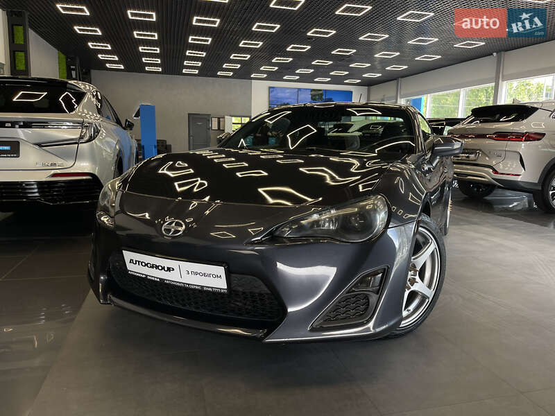 Toyota Gt 86 (2013)