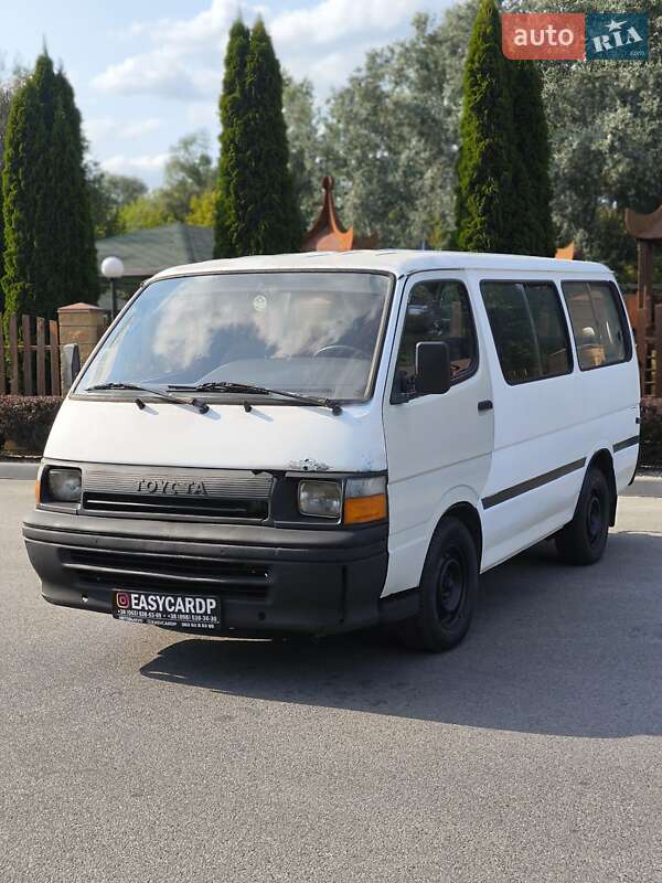 Toyota Hiace (1992)