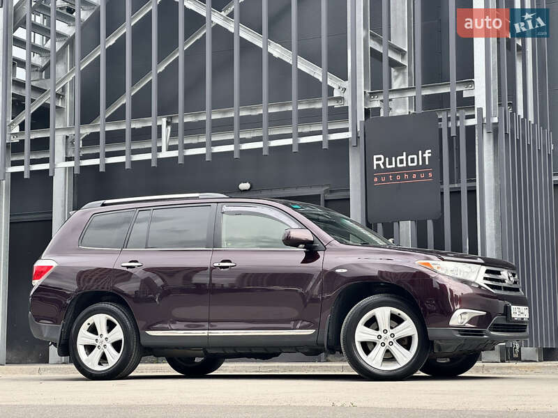 Toyota Highlander (2012)