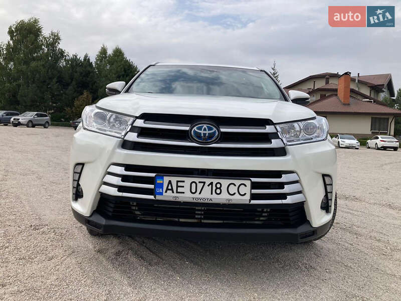 Toyota Highlander (2017)
