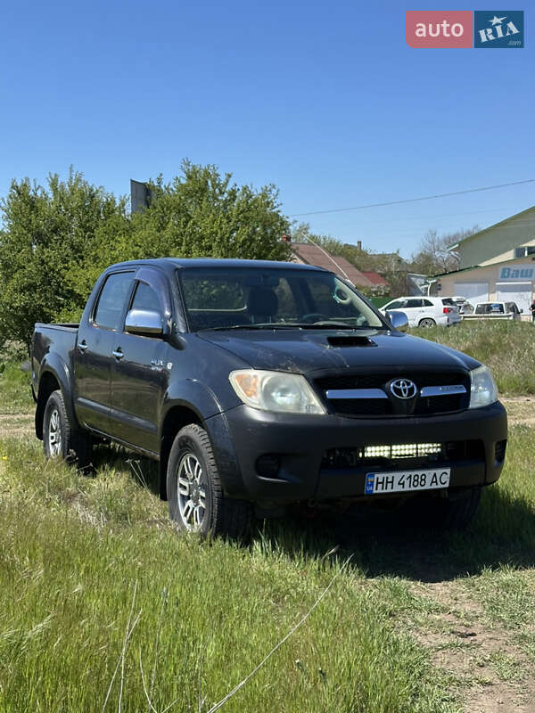 Toyota Hilux (2007)