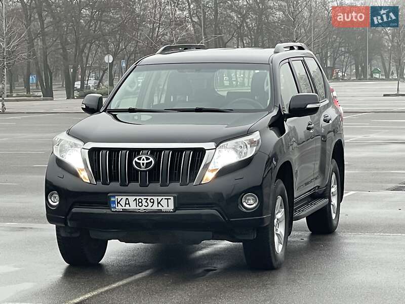 Toyota Land cruiser prado (2017)