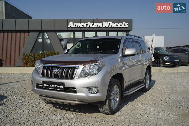 Toyota Land cruiser prado (2012)