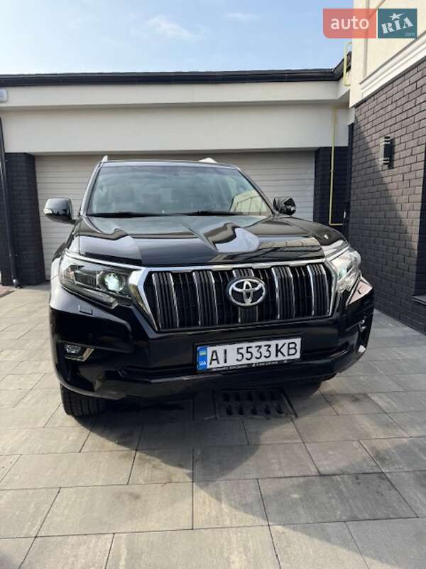 Toyota Land cruiser prado (2019)