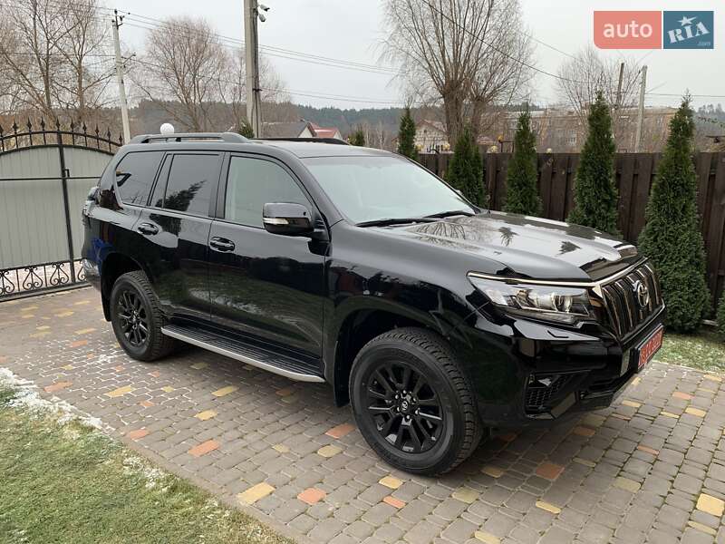 Toyota Land cruiser prado (2020)
