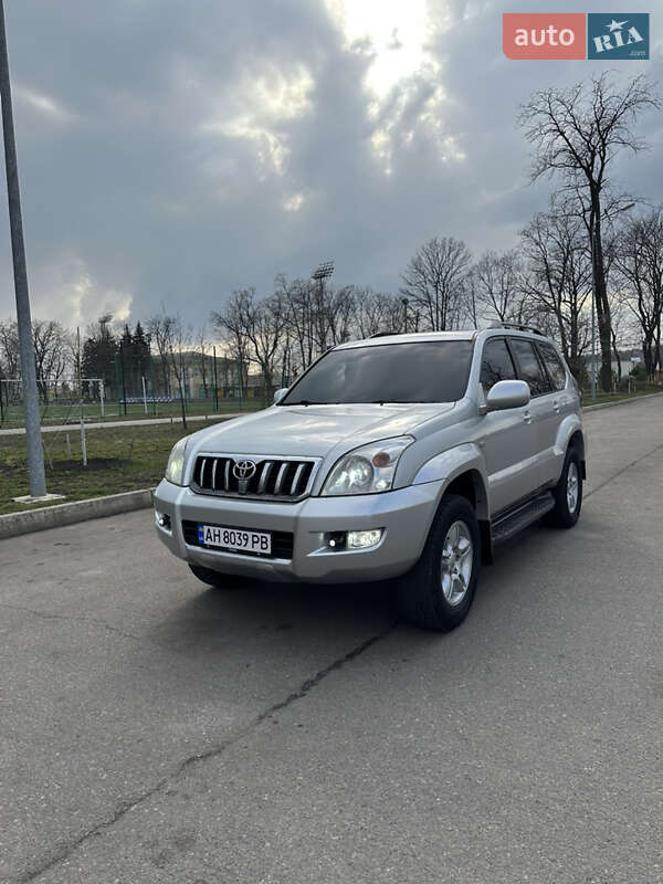 Toyota Land cruiser prado (2003)