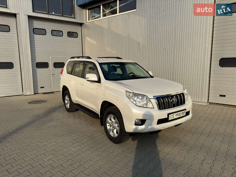Toyota Land cruiser prado (2013)