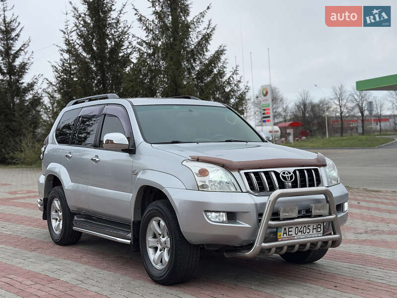 Toyota Land cruiser prado (2005)