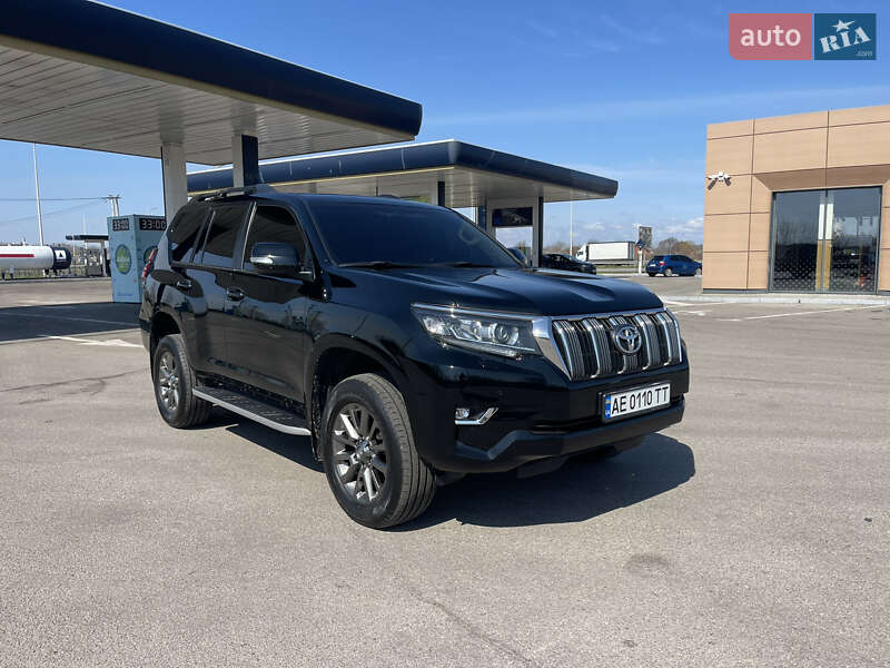 Toyota Land cruiser prado (2020)