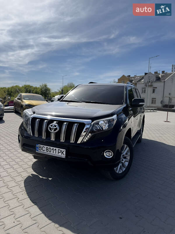 Toyota Land cruiser prado (2016)