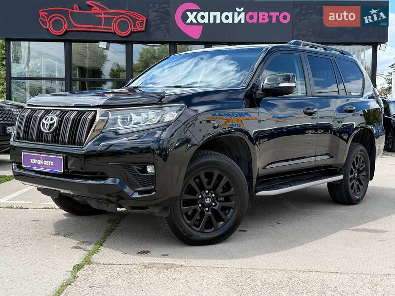 Toyota Land cruiser prado (2022)