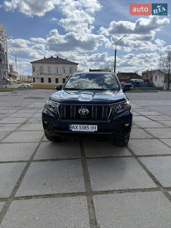 Toyota Land cruiser prado (2020)