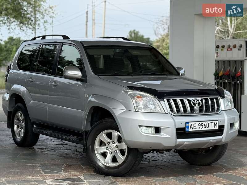 Toyota Land cruiser prado (2004)