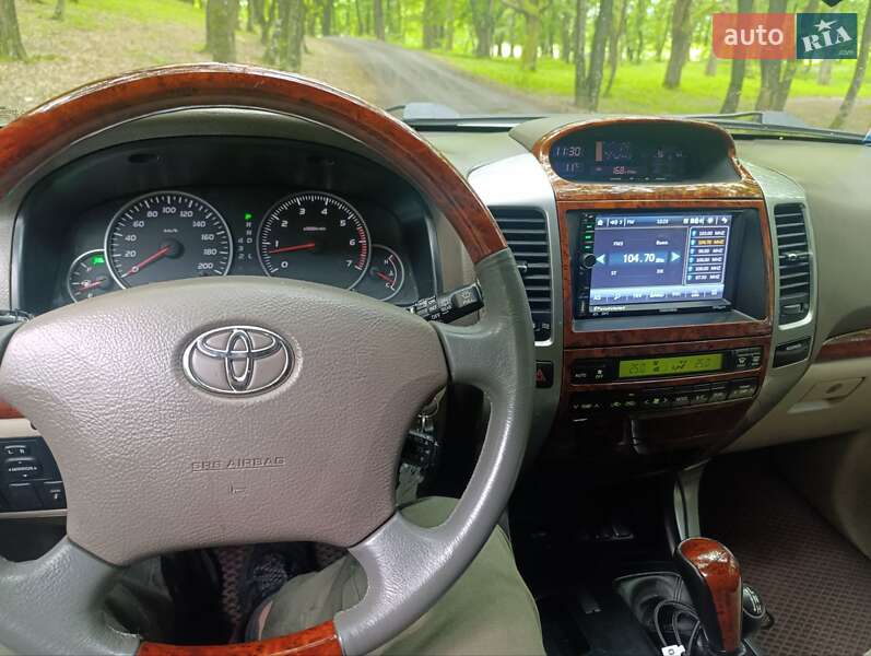 Toyota Land cruiser prado (2006)