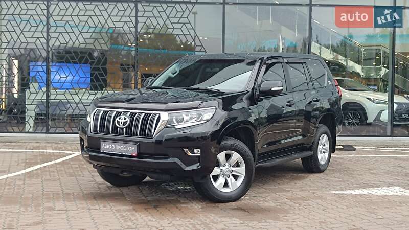Toyota Land cruiser prado (2021)